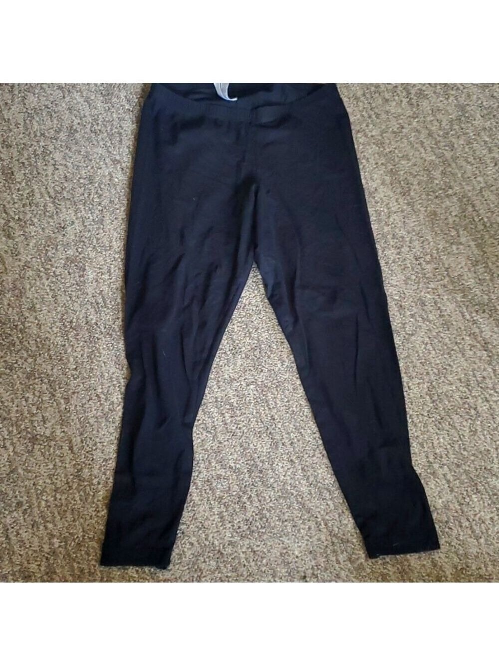 Old navy leggings size xl more like large (4 for $20)